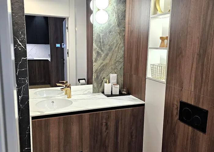 Shellter Premium Przy Plazy Apartment