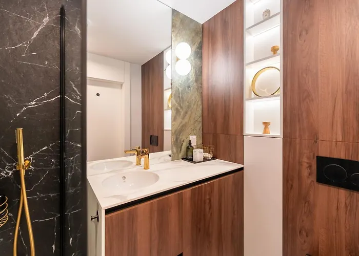 Shellter Premium Przy Plazy