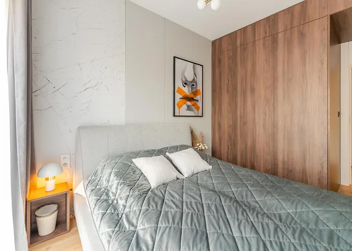 Shellter Premium Przy Plazy * רוגובו