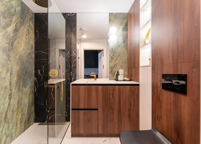 Shellter Premium Przy Plazy *